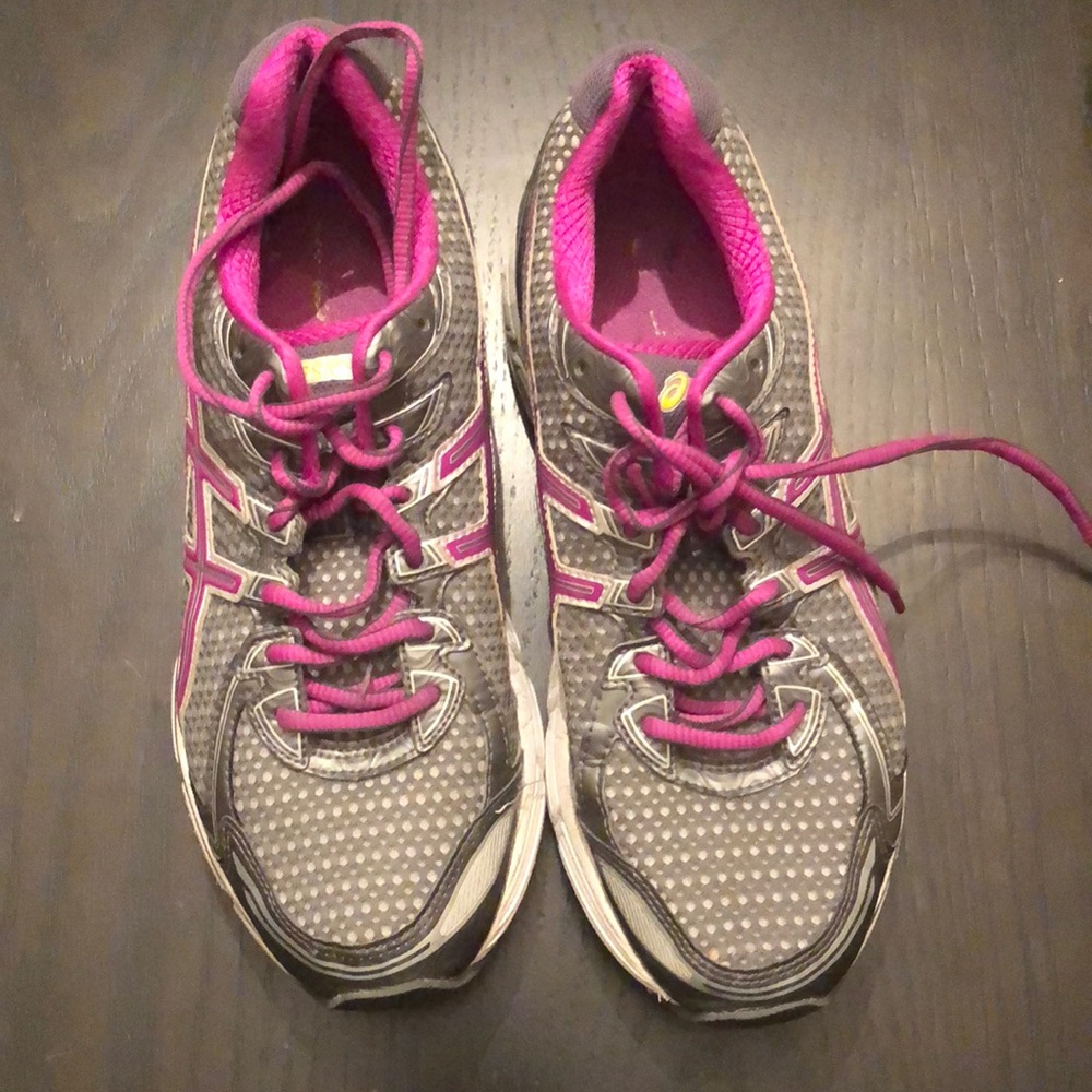 ASICS Sneakers